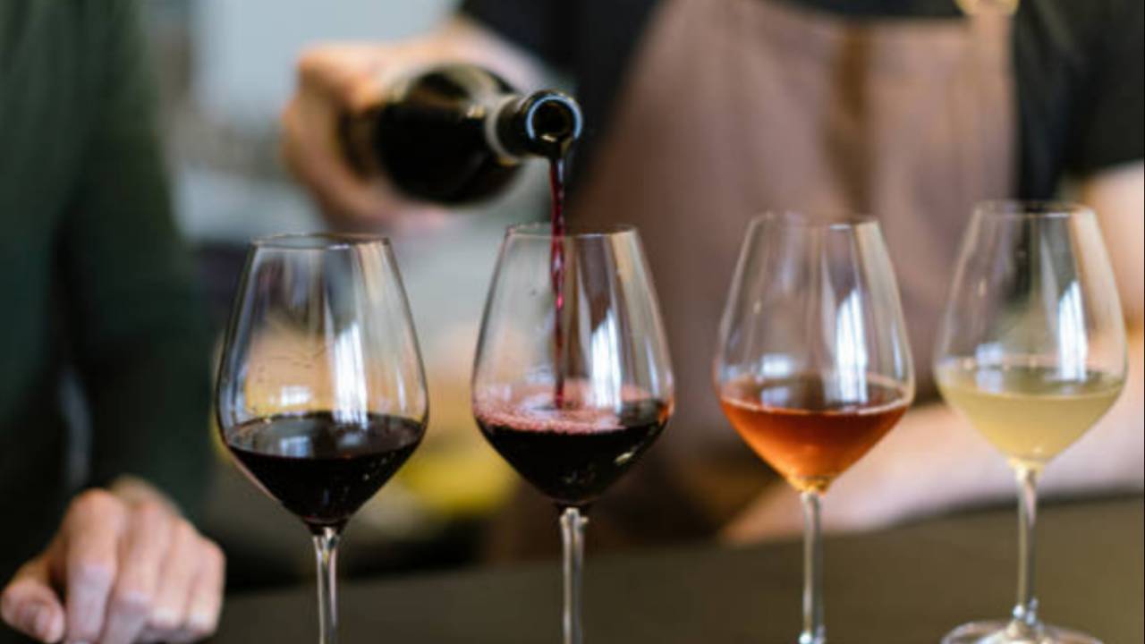 Как се дегустира вино